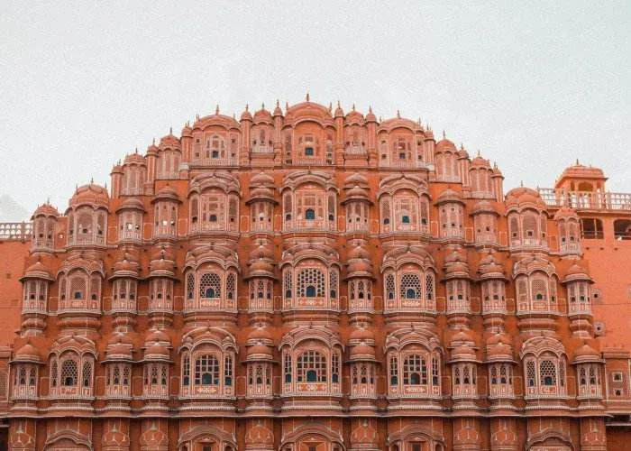Hawa Mahal, Jaipur - must-see stop on India's Golden Triangle tour