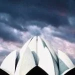 Lotus Temple Delhi – one of the best iconic tours in India