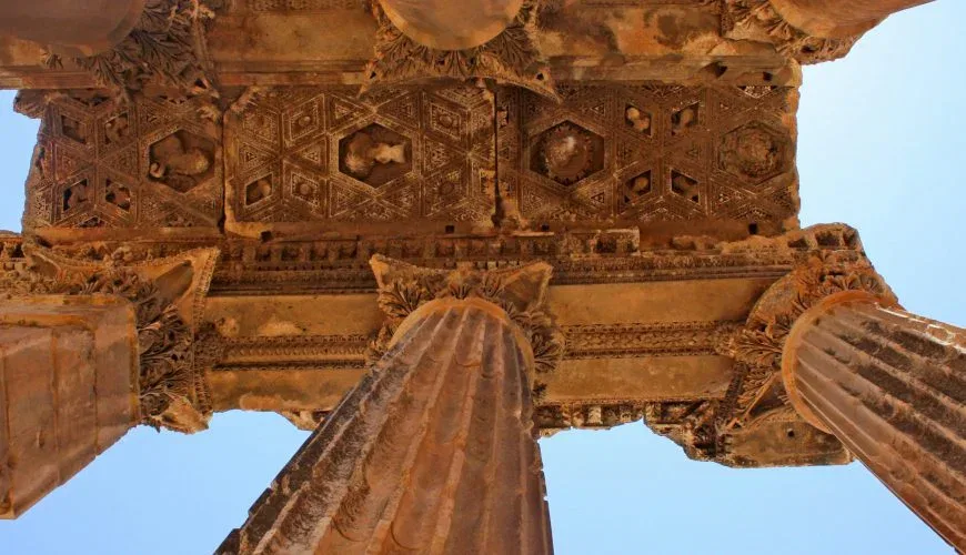 Temples to Visit on the Golden Triangle